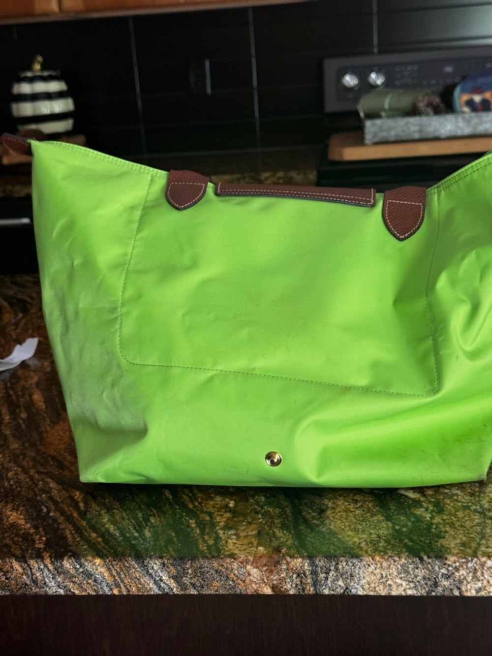 Longchamp Le Pilage M Tote Key Lime Green - Picture 5 of 16